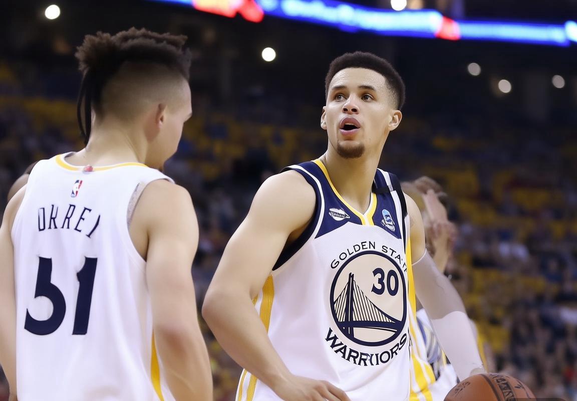 金州勇士季前赛逆转开拓者，库里率队取胜，杨瀚森首秀获锻炼